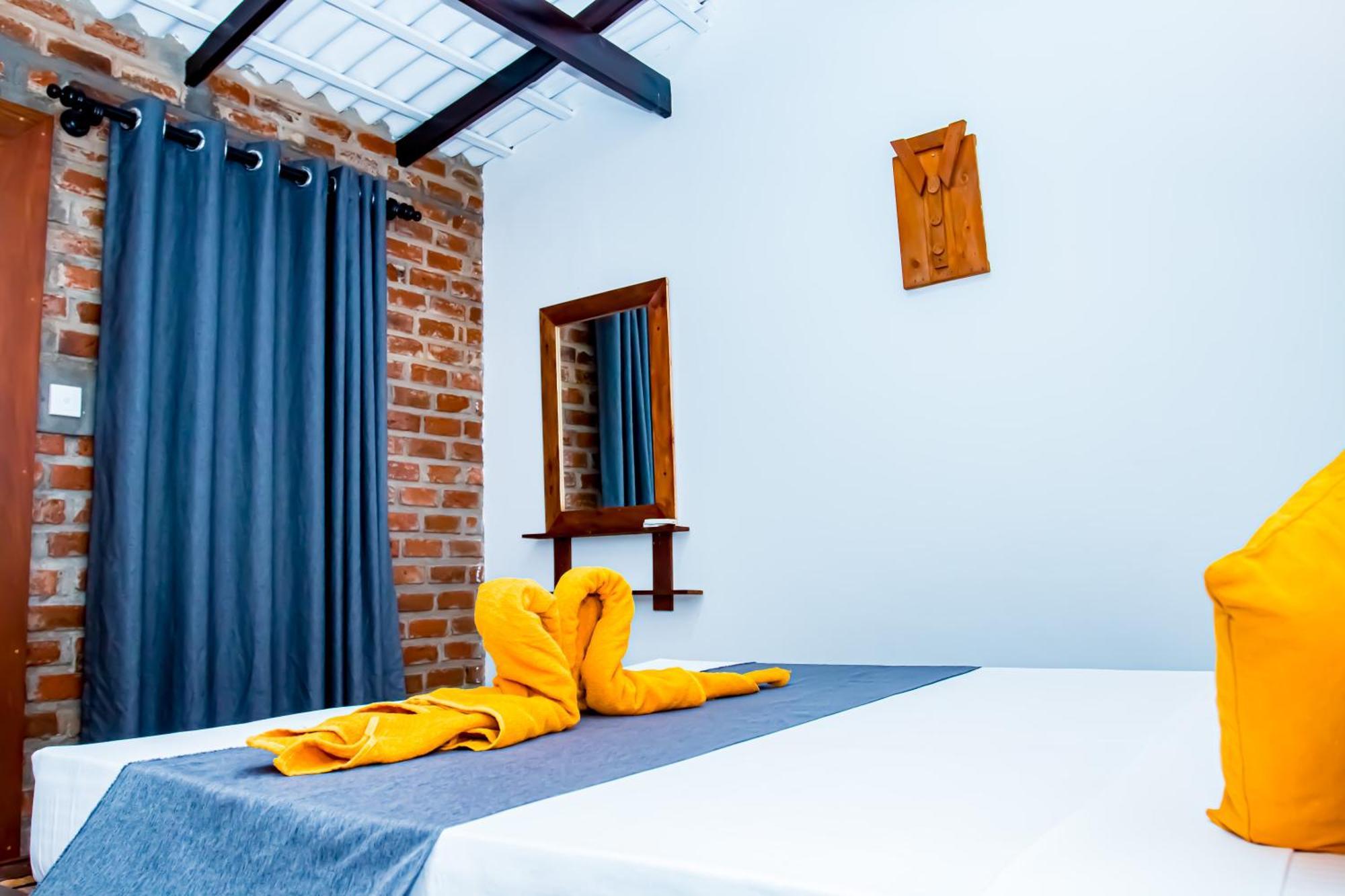 Mandavilla Airport Transit Hotel Катунаяка Экстерьер фото